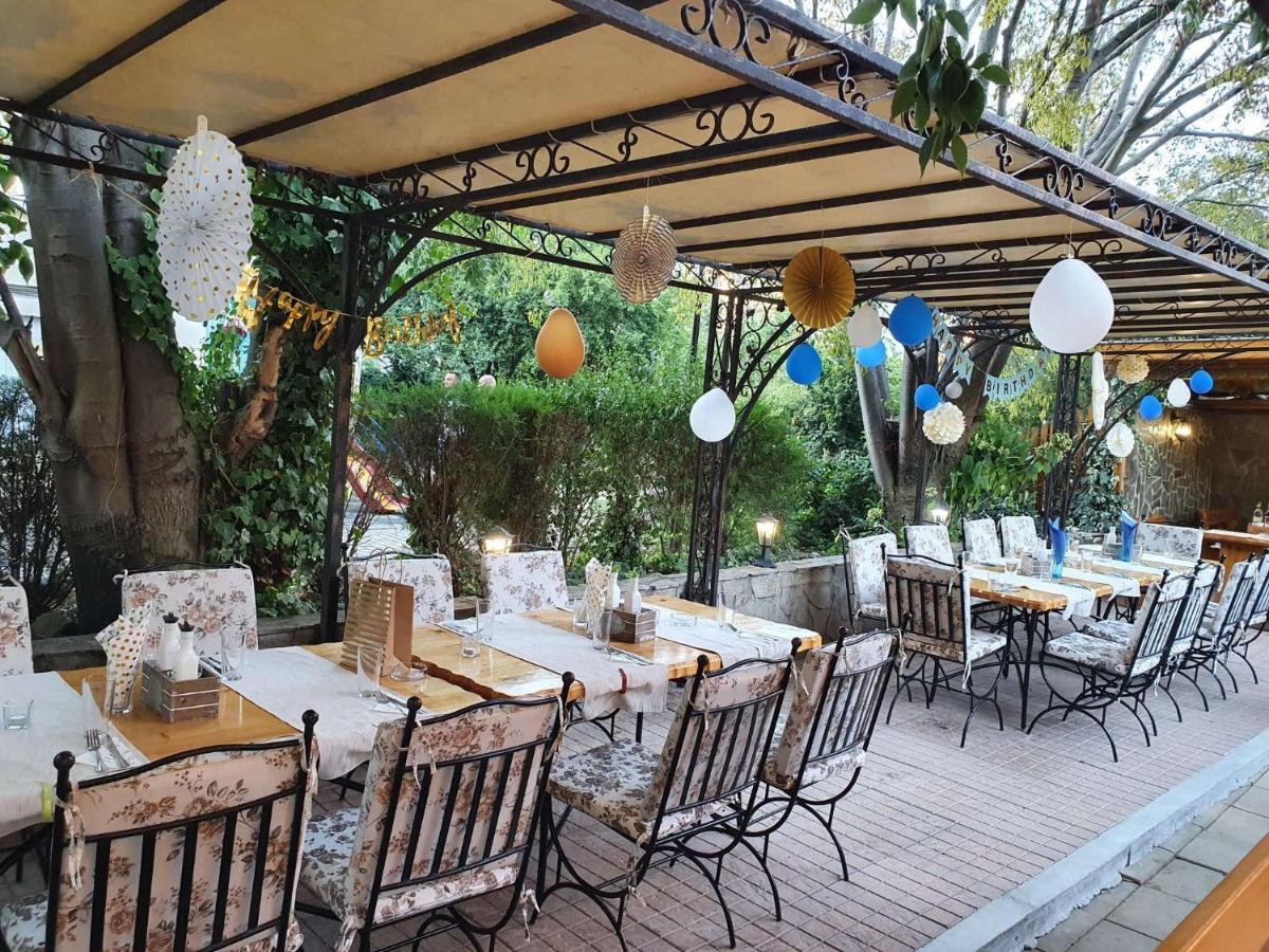 Sea Horse Hotel Burgas Exterior photo