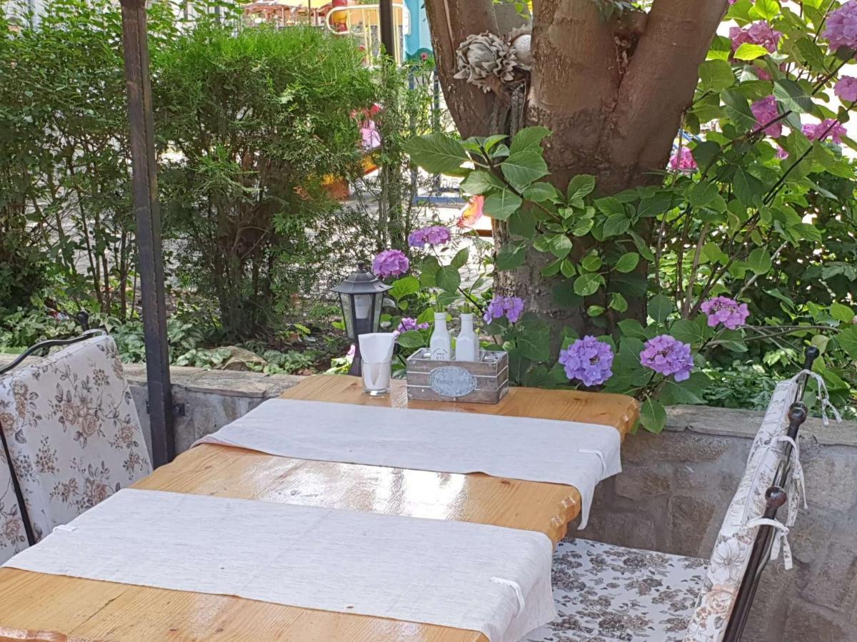 Sea Horse Hotel Burgas Exterior photo